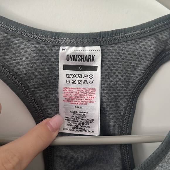 Gym shark size small sports bra - Picture 4 of 5